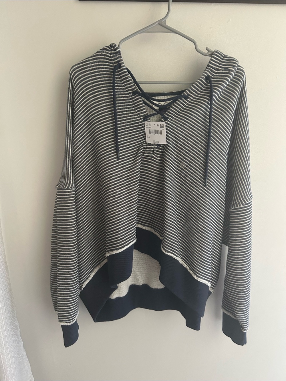 American Eagle Outfitters Black & White Striped Lace-Up Hoodie Sweater